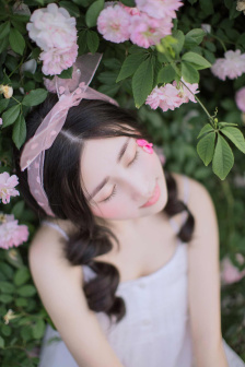 女阾居的丰满奶水ⅩXXX小说